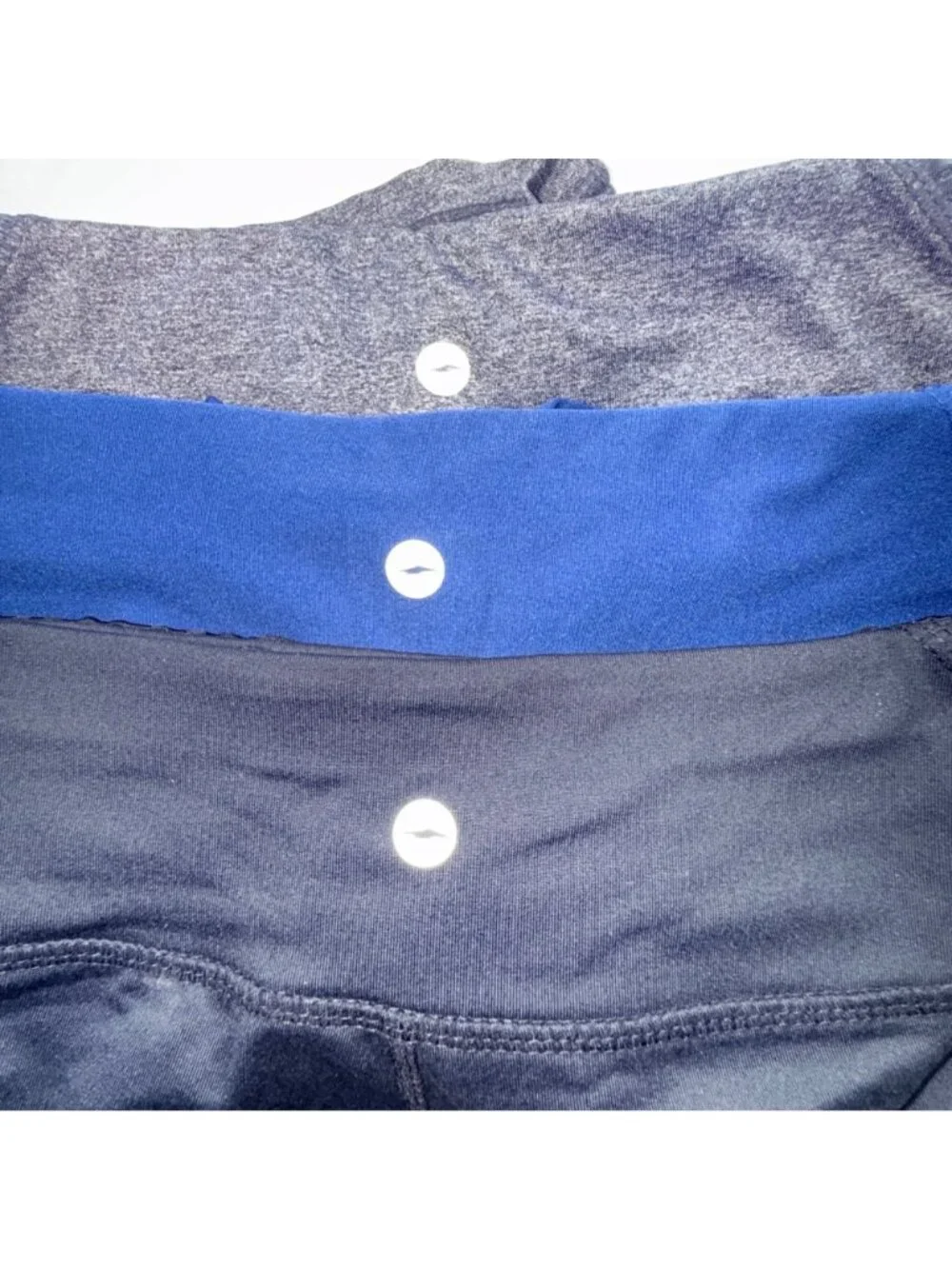 Avia Athletic Shorts Womens L Stretch Activewear Black Blue & Gray 3-Pack